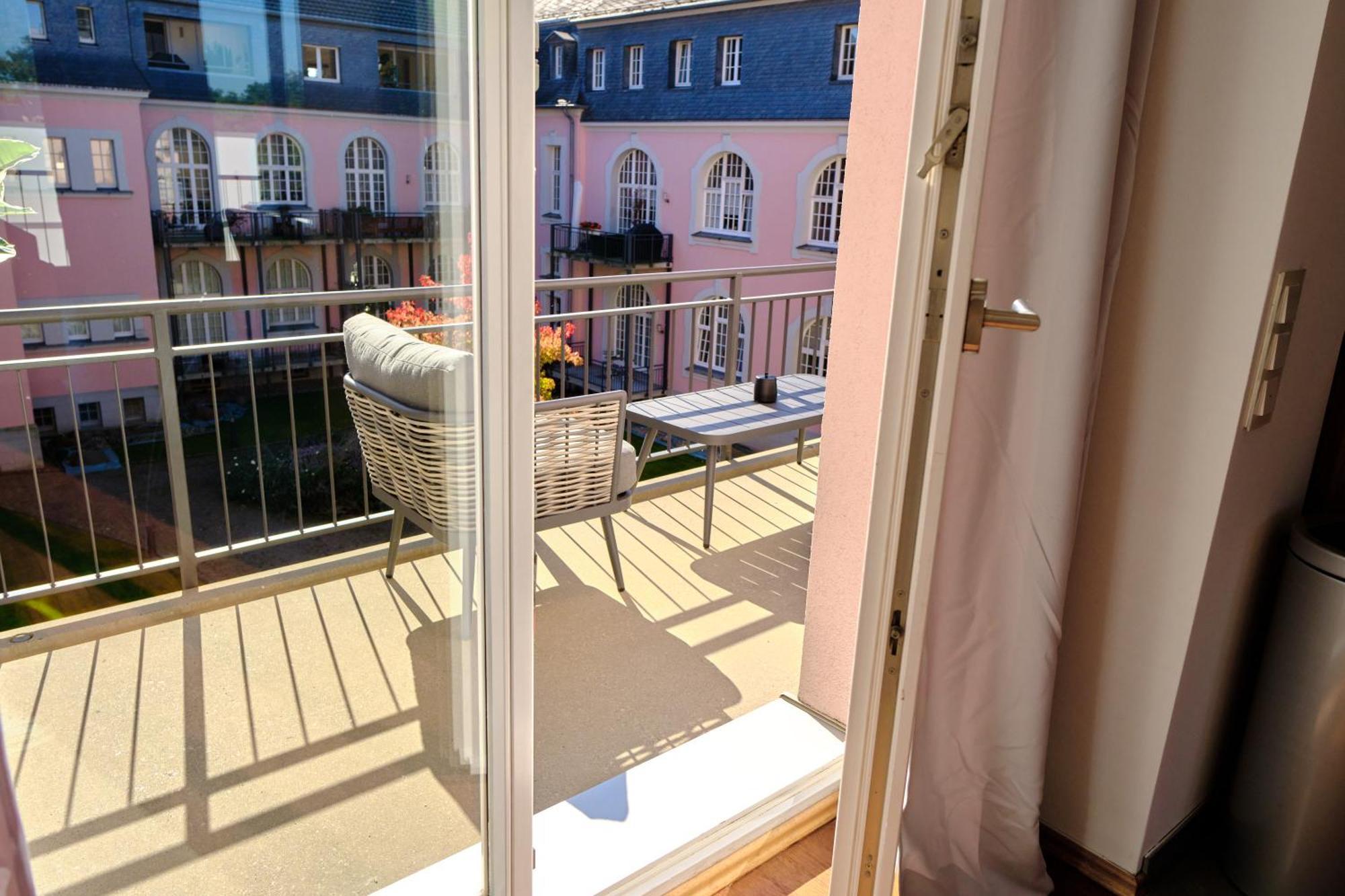 Historisches Deluxe Apartment Im Marianum Neuss Habitación foto